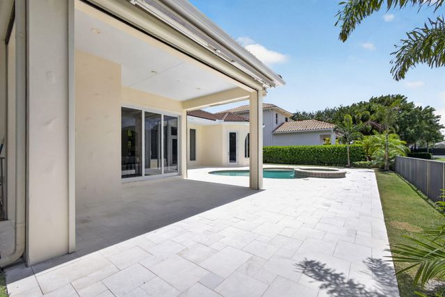4131 Venetia Way, Palm Beach Gardens, FL 33418