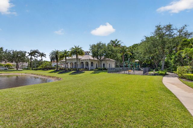 4131 Venetia Way, Palm Beach Gardens, FL 33418