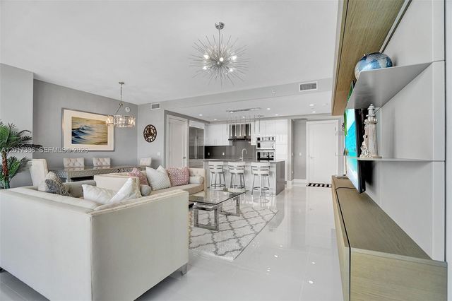 100 E Las Olas Blvd 3602, Fort Lauderdale, FL 33301