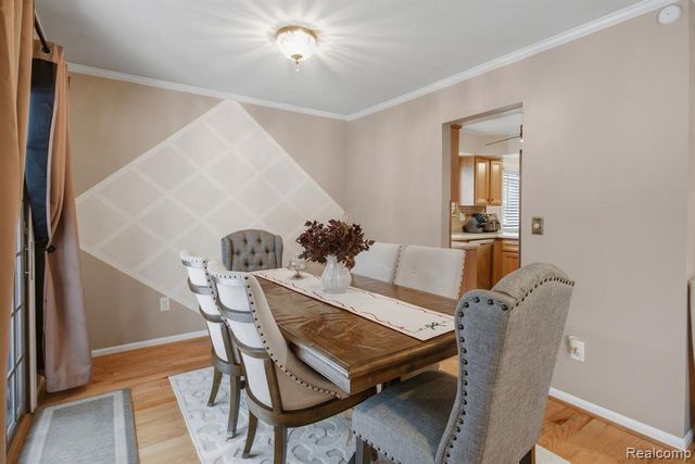 13853 Deepwood Court, Sterling Heights, MI 48312