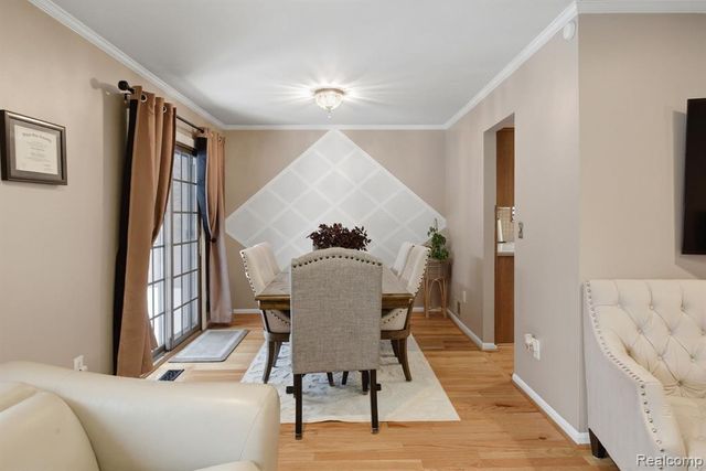 13853 Deepwood Court, Sterling Heights, MI 48312