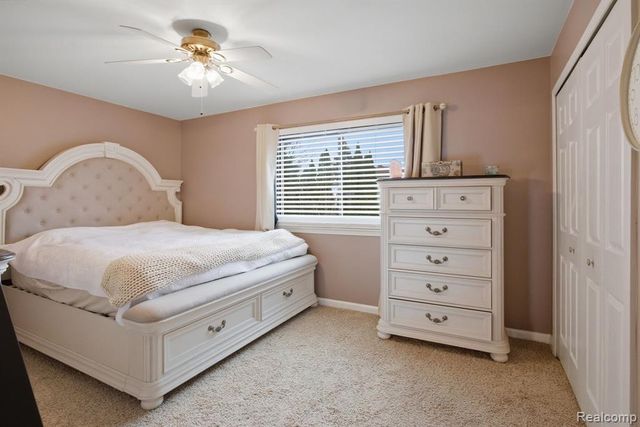 13853 Deepwood Court, Sterling Heights, MI 48312