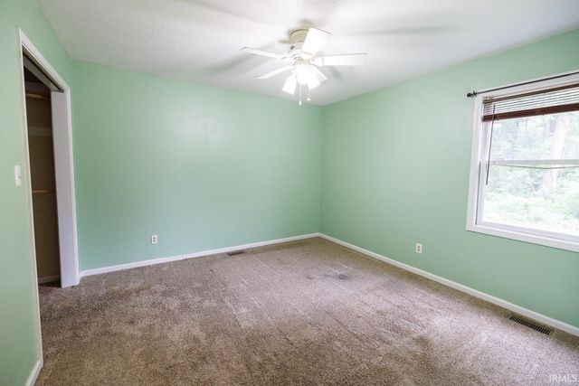 2590 W Double Downs Court, Bloomington, IN 47403
