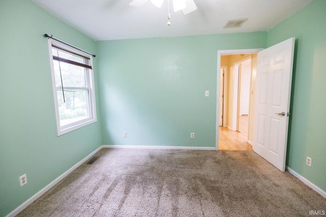2590 W Double Downs Court, Bloomington, IN 47403