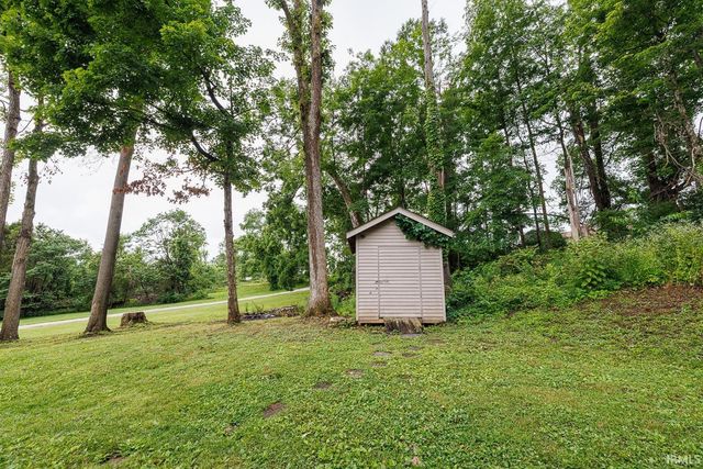 2590 W Double Downs Court, Bloomington, IN 47403