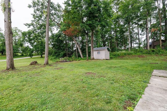 2590 W Double Downs Court, Bloomington, IN 47403