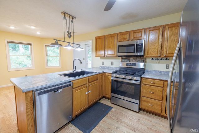 2590 W Double Downs Court, Bloomington, IN 47403