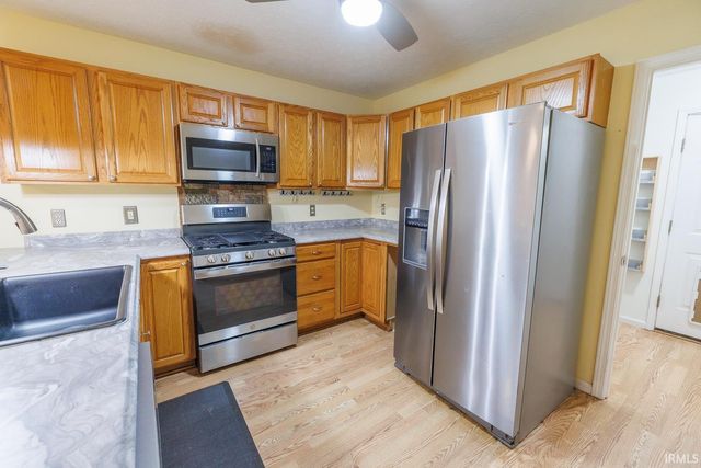2590 W Double Downs Court, Bloomington, IN 47403