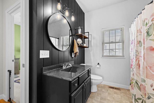 1901 14th St NW, Minot, ND 58703