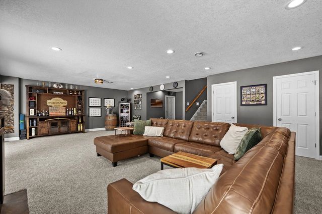 1901 14th St NW, Minot, ND 58703