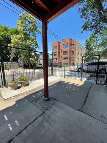 1456 N Kedzie Avenue CH1, Chicago, IL 60651