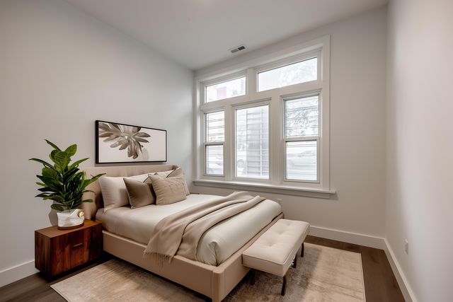 1456 N Kedzie Avenue CH1, Chicago, IL 60651