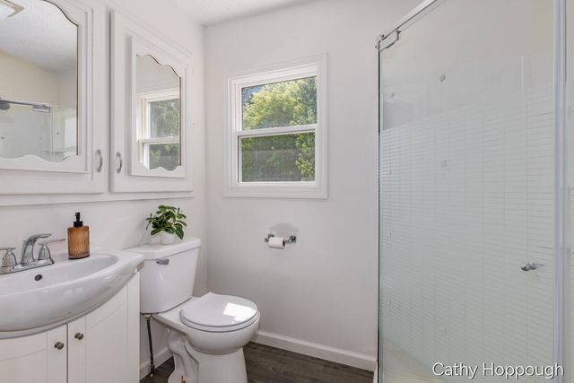 641 N Jackson Street, Ionia City, MI 48846