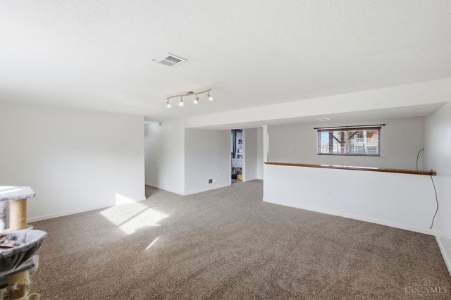 1301 Nettie Drive, Miamisburg, OH 45342