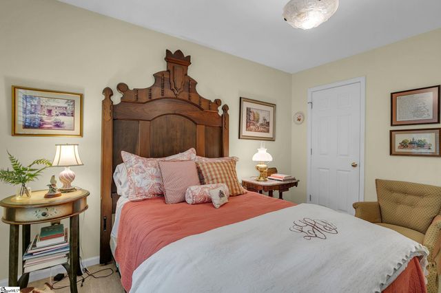 215 Northfield Lane, Simpsonville, SC 29681