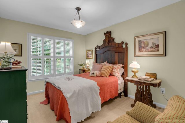 215 Northfield Lane, Simpsonville, SC 29681
