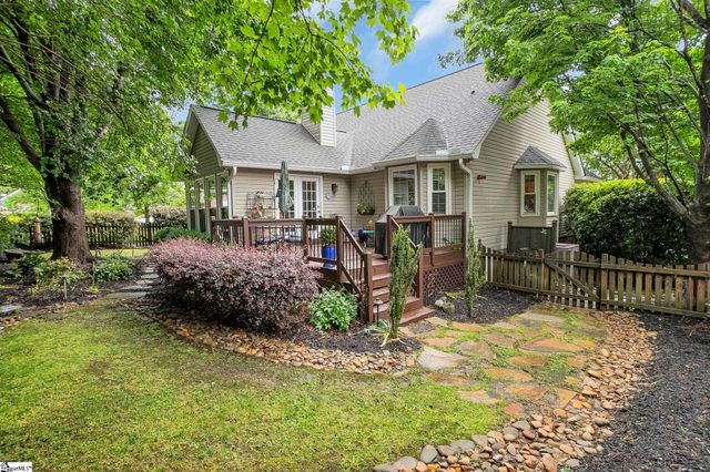 215 Northfield Lane, Simpsonville, SC 29681
