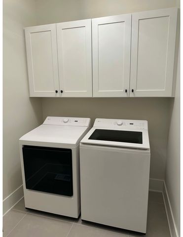 4119 N Lincoln Street, Westmont, IL 60559