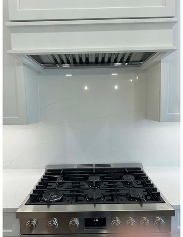 4119 N Lincoln Street, Westmont, IL 60559