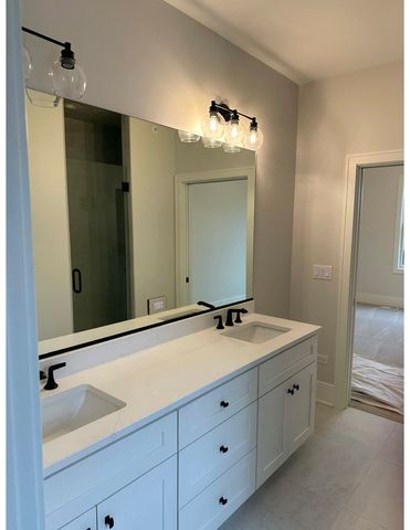 4119 N Lincoln Street, Westmont, IL 60559