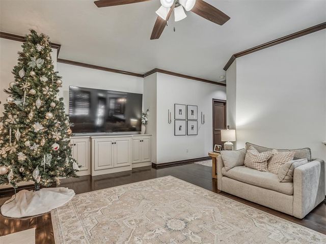 10040 Millspaugh Way, Yukon, OK 73099