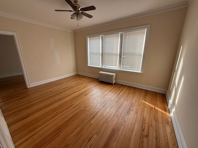 2148 S Gunderson Avenue 222, Berwyn, IL 60402