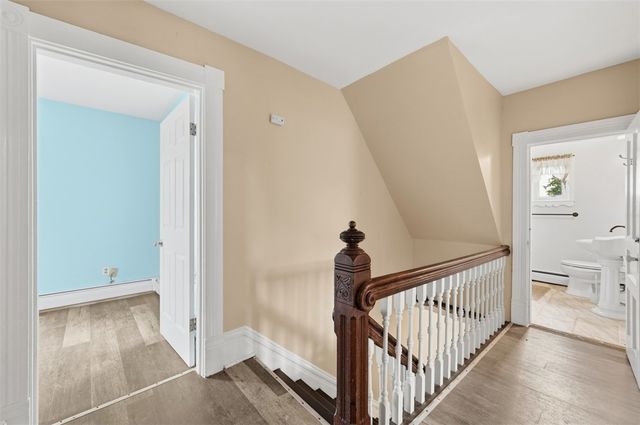678 Gregg Ave, Bridgeville, PA 15017
