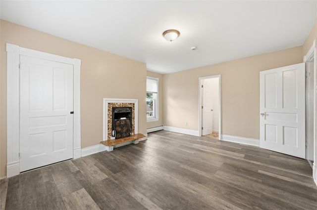 678 Gregg Ave, Bridgeville, PA 15017