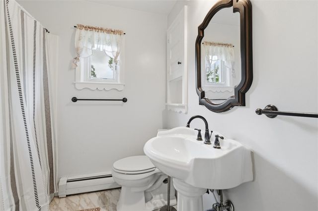 678 Gregg Ave, Bridgeville, PA 15017