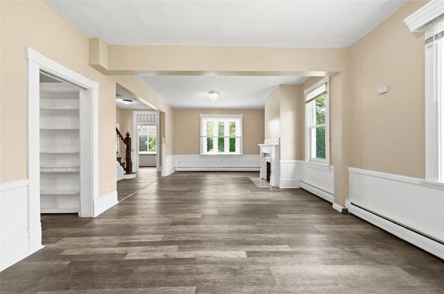 678 Gregg Ave, Bridgeville, PA 15017