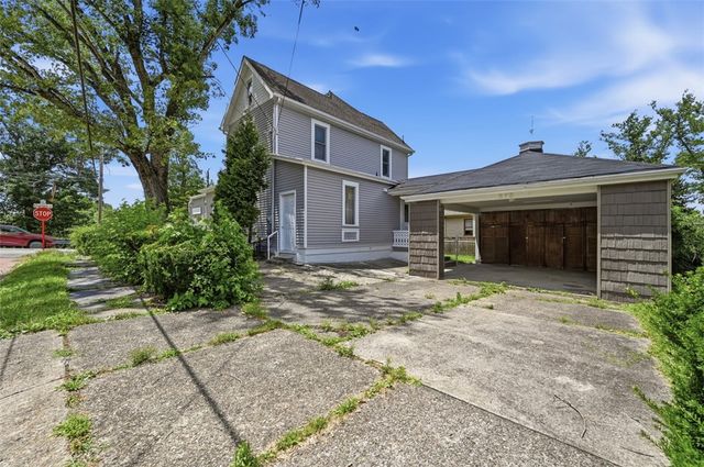 678 Gregg Ave, Bridgeville, PA 15017