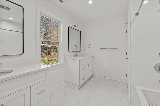 26 Latimer, Bronxville, NY 10708