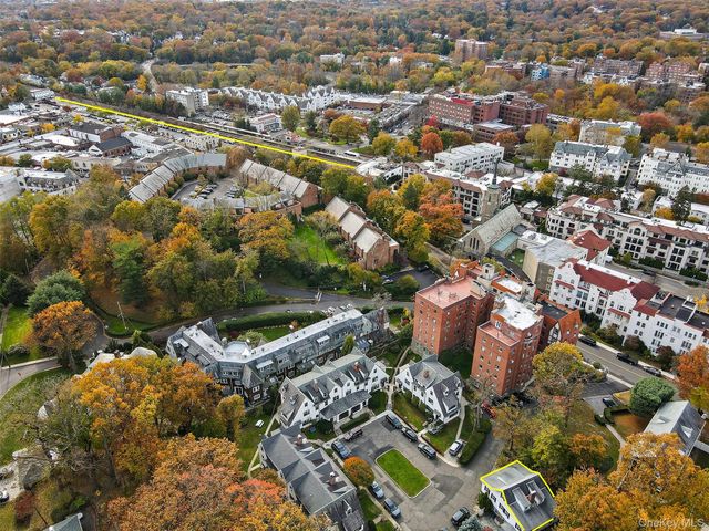 26 Latimer, Bronxville, NY 10708