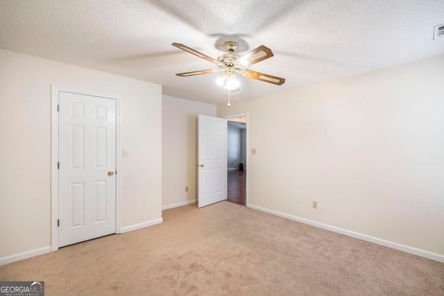 925 W Tanglewood Drive, Dublin, GA 31021