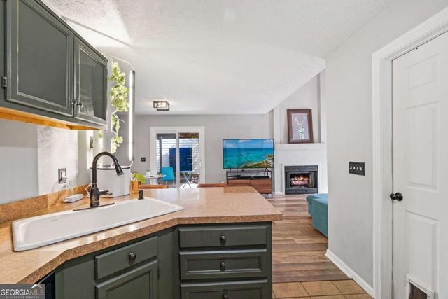 2772 Saint Charles Lane NW, Kennesaw, GA 30144