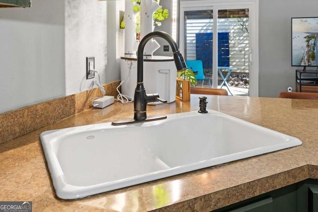 2772 Saint Charles Lane NW, Kennesaw, GA 30144