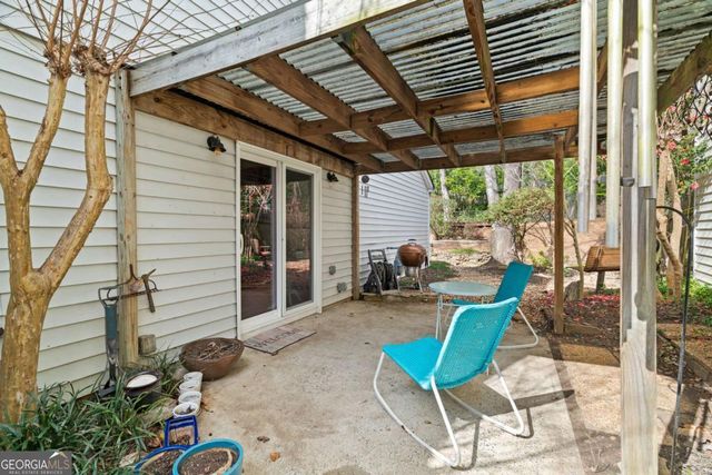 2772 Saint Charles Lane NW, Kennesaw, GA 30144