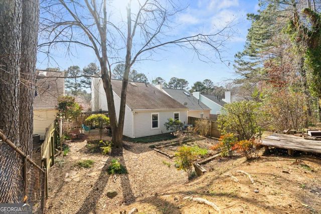 2772 Saint Charles Lane NW, Kennesaw, GA 30144