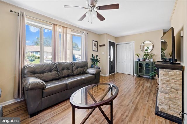 28 GAIL RD, New Castle, DE 19720