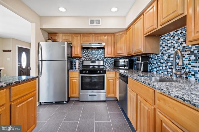 28 GAIL RD, New Castle, DE 19720