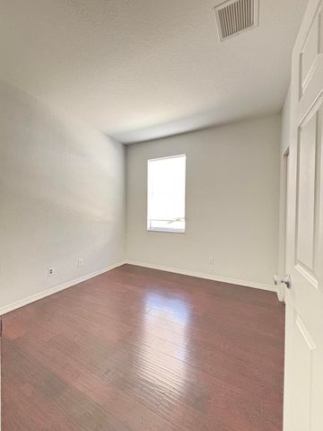 3080 Grandiflora Drive, Greenacres, FL 33467