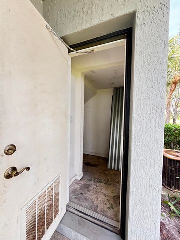 3080 Grandiflora Drive, Greenacres, FL 33467