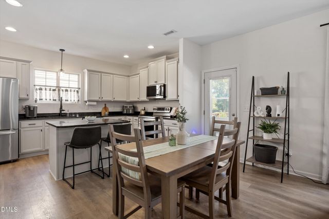 915 Award Street, Fuquay Varina, NC 27526