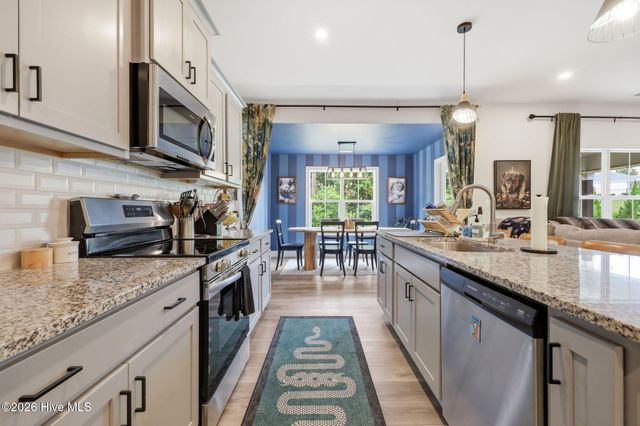160 Falkirk Court, Carthage, NC 28327