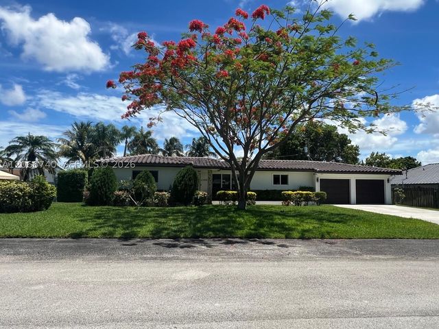 3460 Buchanan St, Hollywood, FL 33021