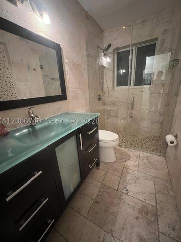 3460 Buchanan St, Hollywood, FL 33021