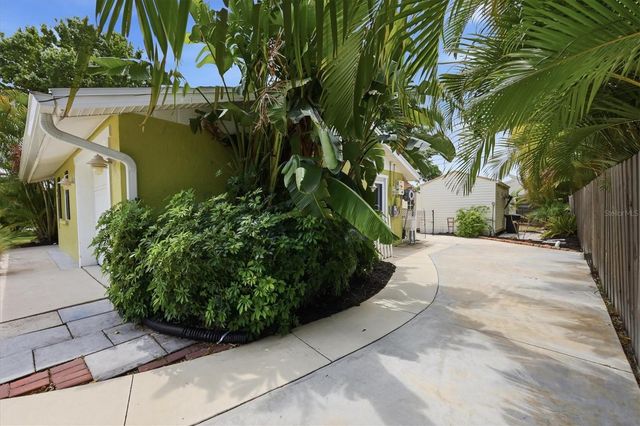 4166 POMPANO ROAD, Venice, FL 34293