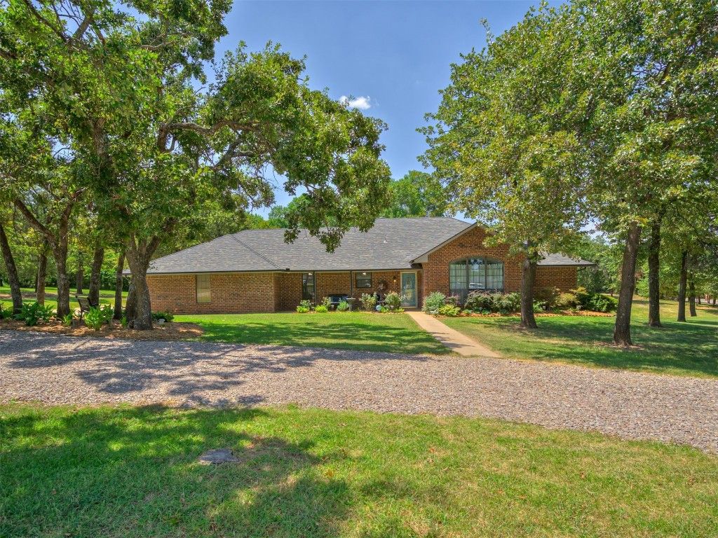 12551 Glenway Circle, Edmond, OK 73034