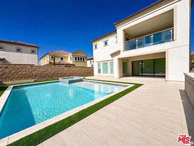 12316 N Finch Court, Porter Ranch (los Angeles), CA 91326