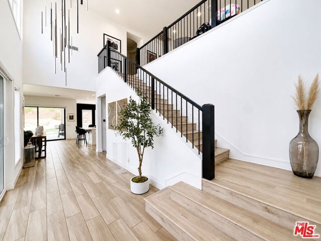 12316 N Finch Court, Porter Ranch (los Angeles), CA 91326
